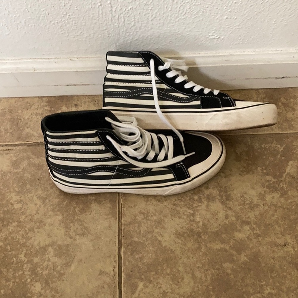 Vans Surf Pinstripe Hi Top with pro insoles